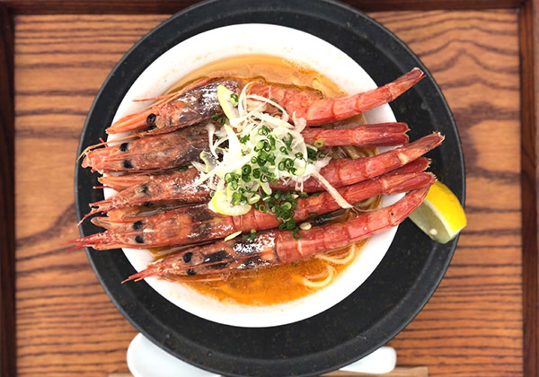 海老出汁ラーメン エビマニア