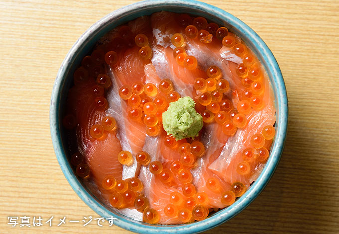 サーモンといくら丼